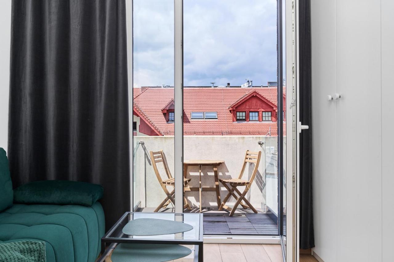 Apartment By The Oder River Wroclaw By Noclegi Renters Exterior foto